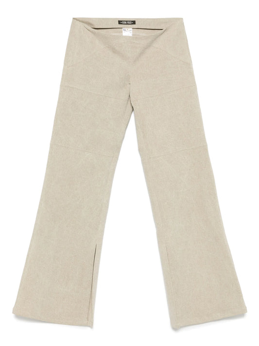 low-rise trousers