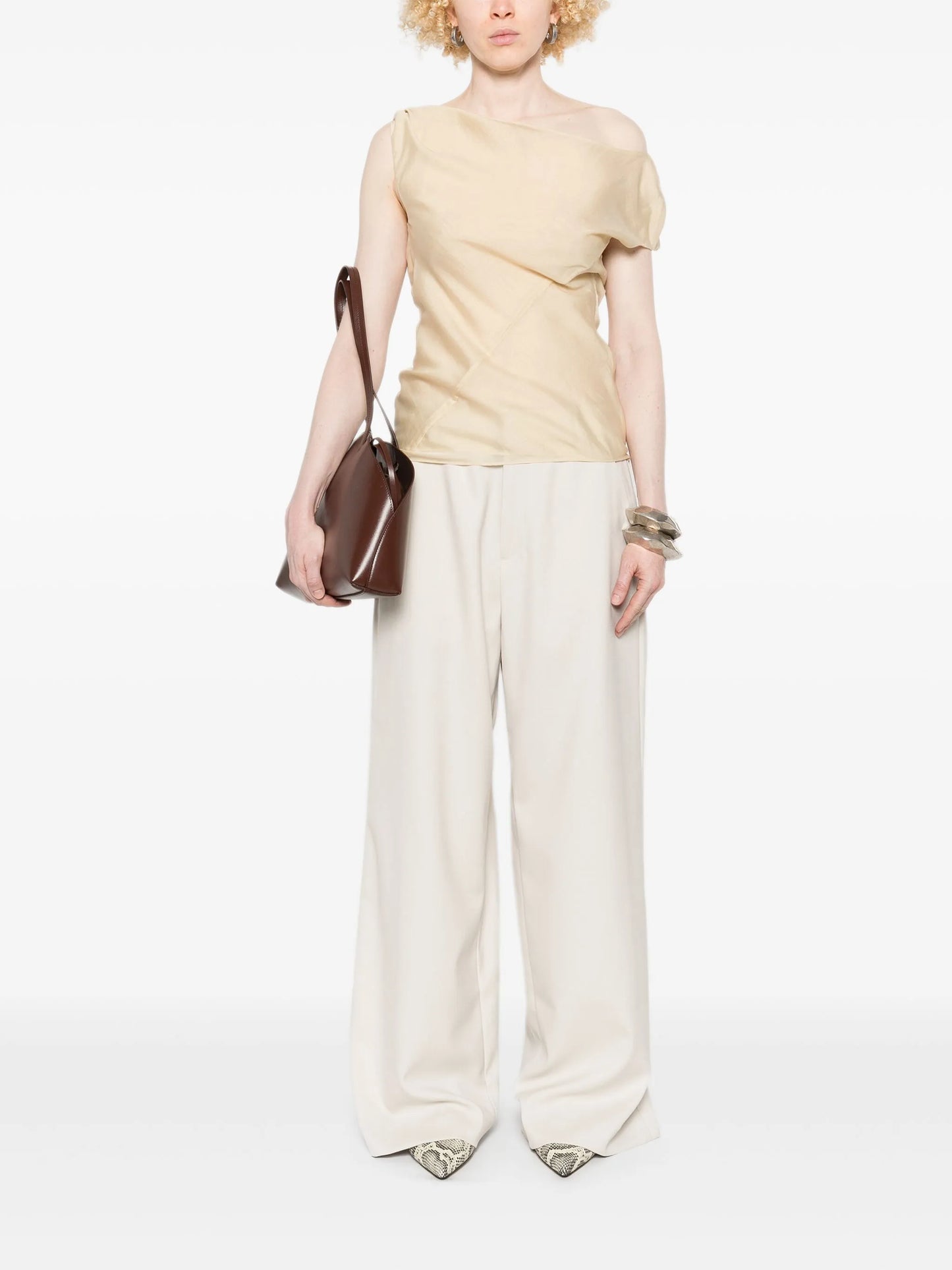 wide-leg trousers