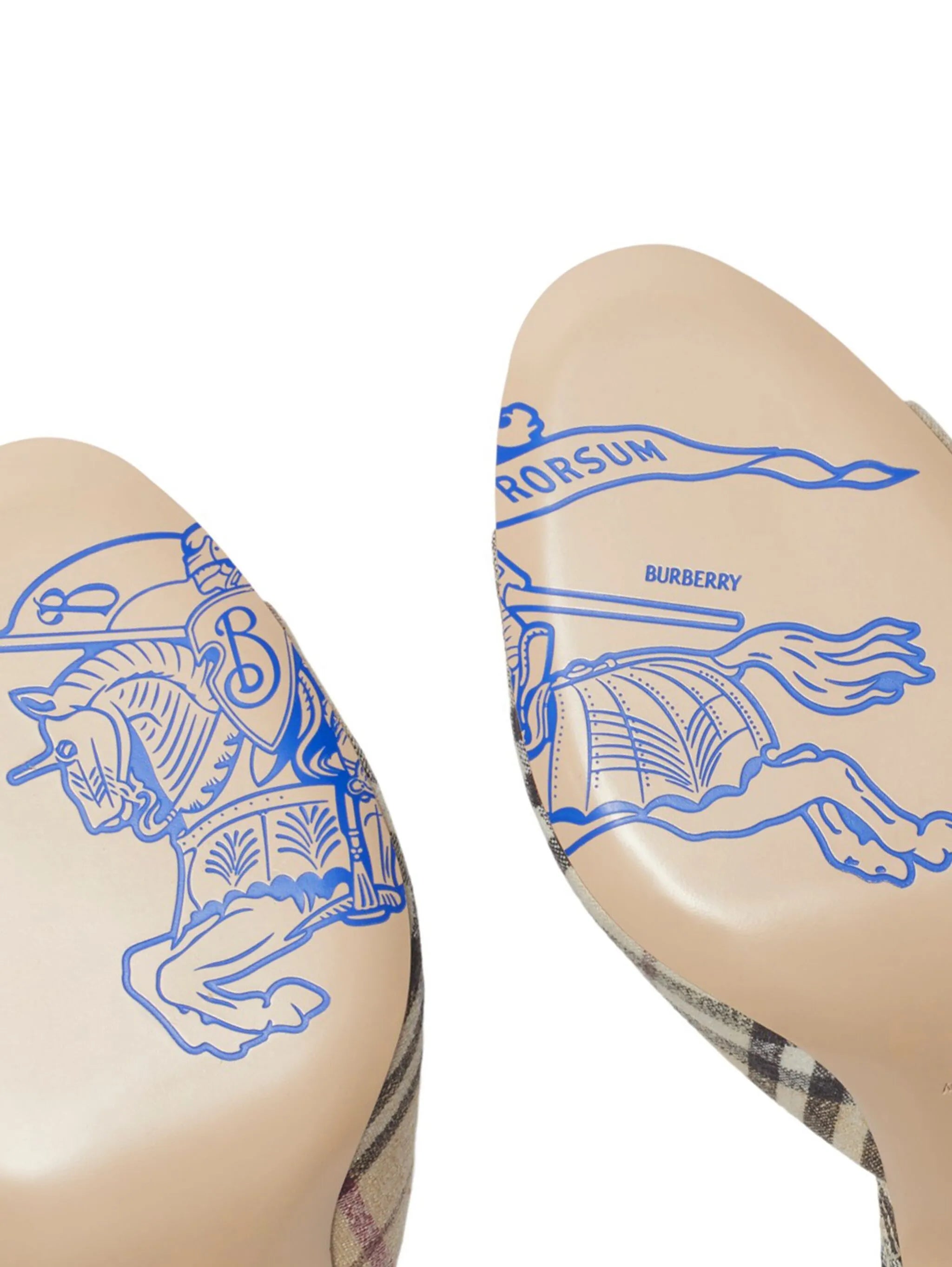 Check-pattern sandals