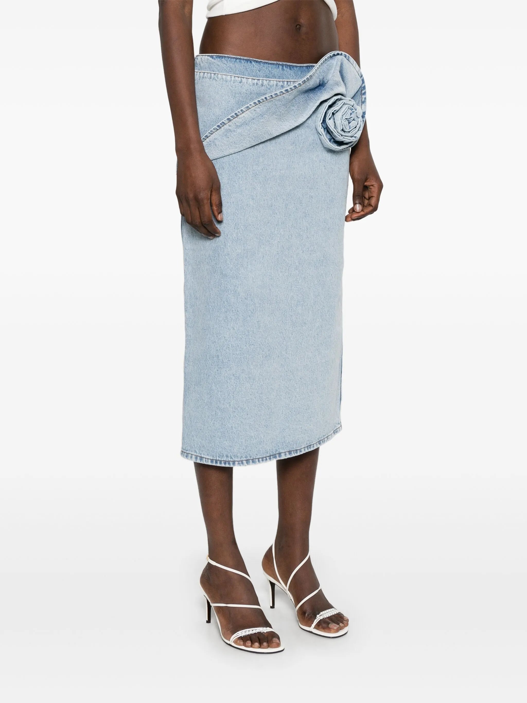 rose-appliqué skirt
