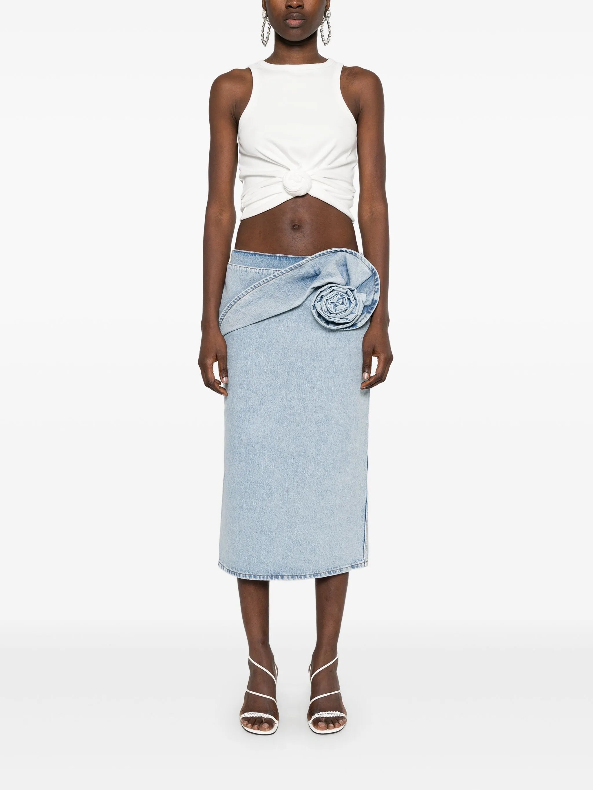 rose-appliqué skirt