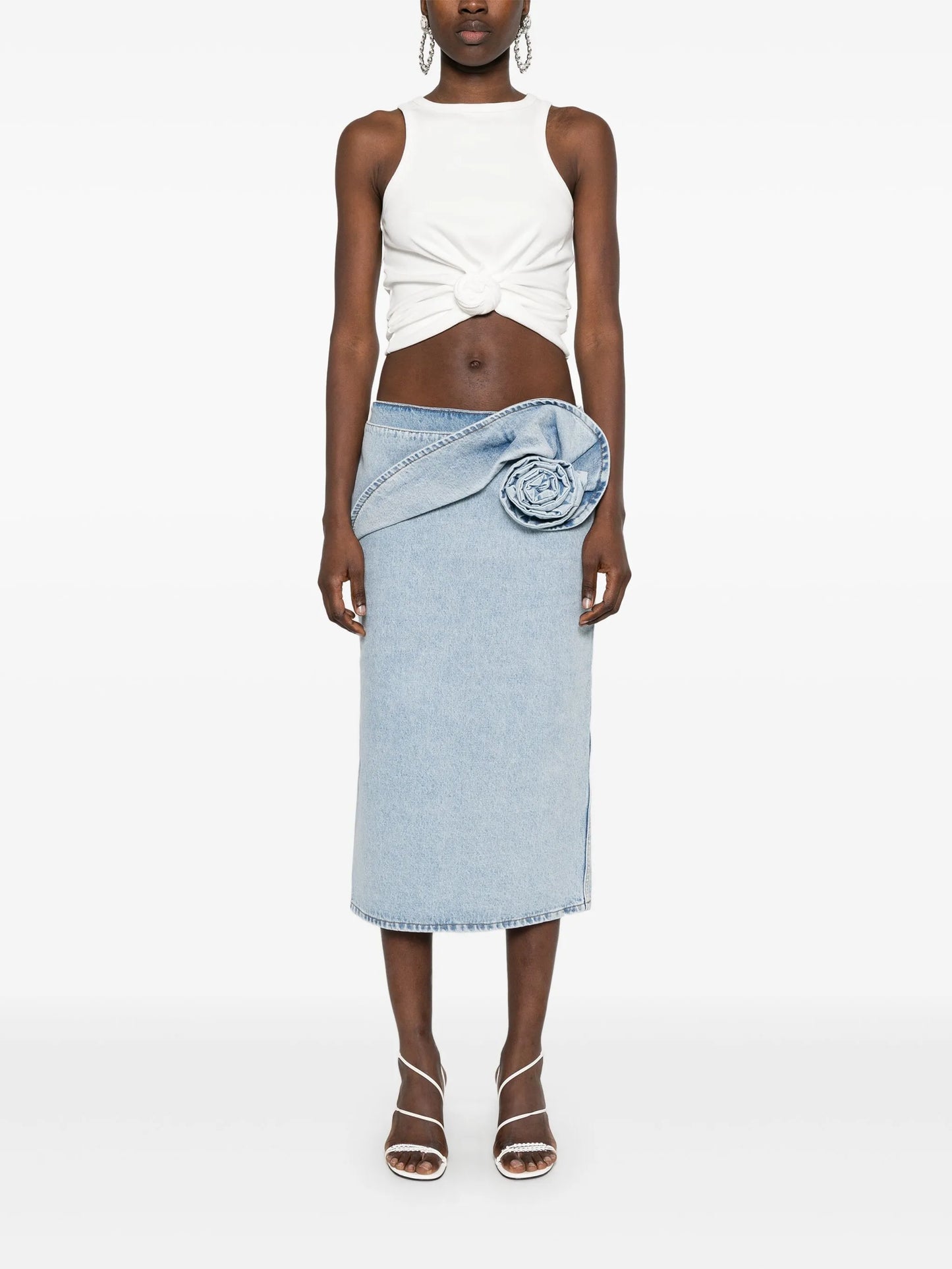 rose-appliqué skirt