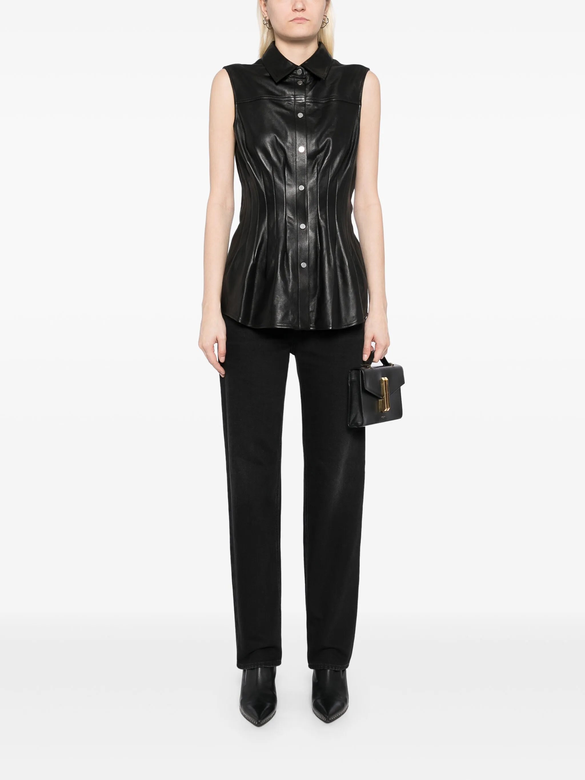 darted shirt