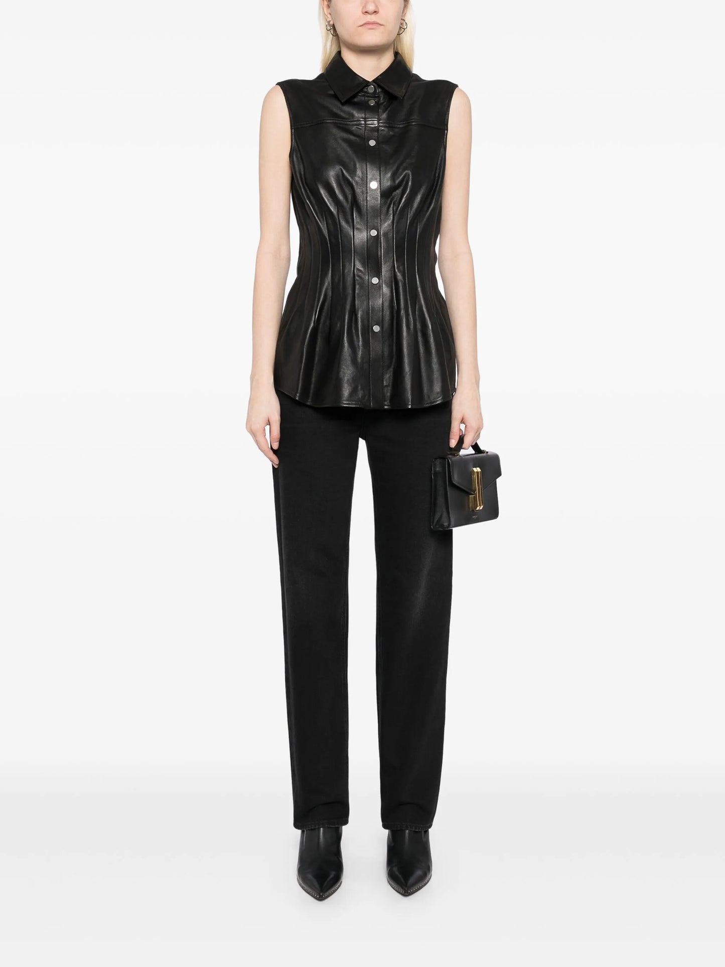 darted shirt