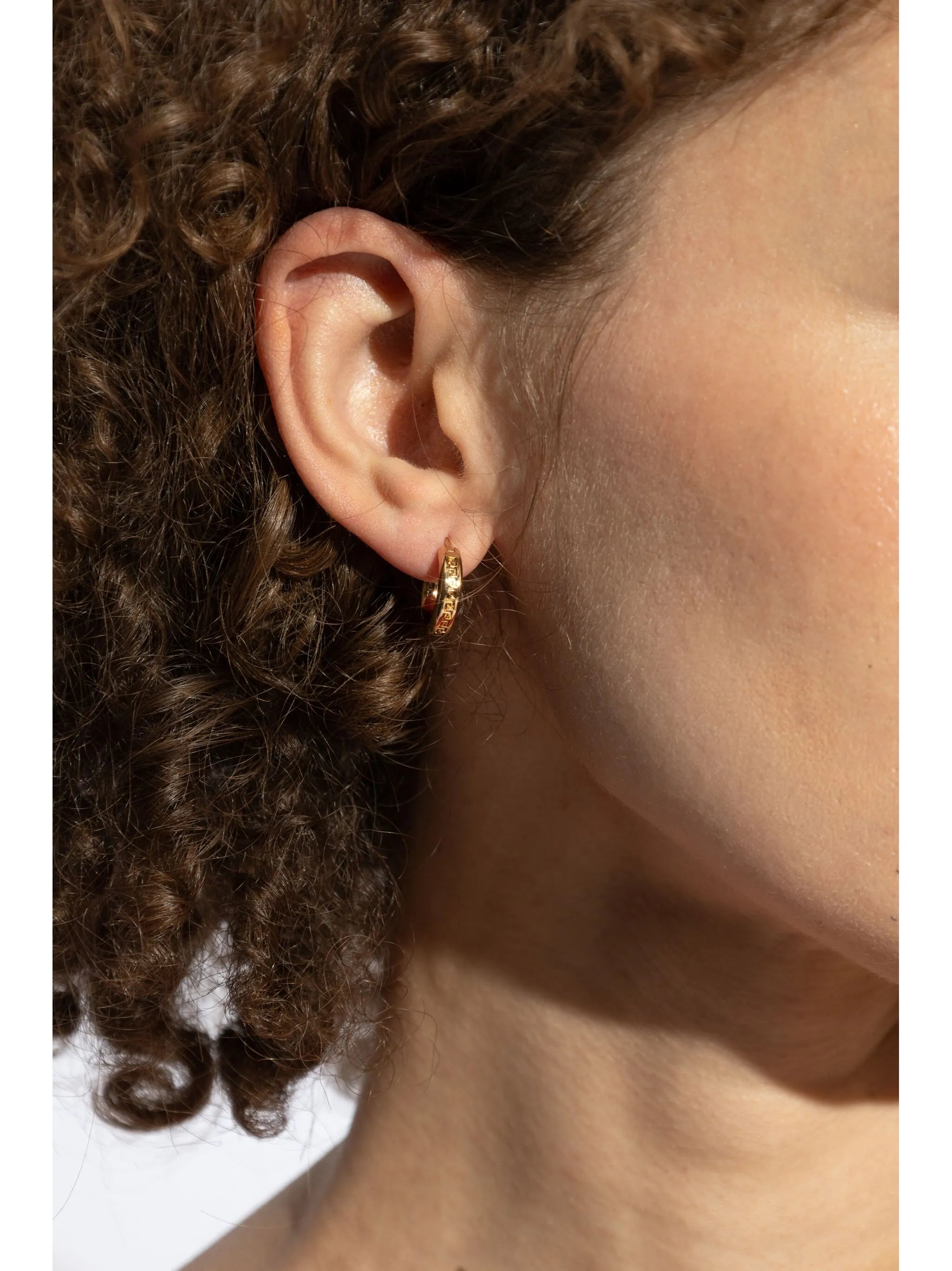 Greca hoop earrings