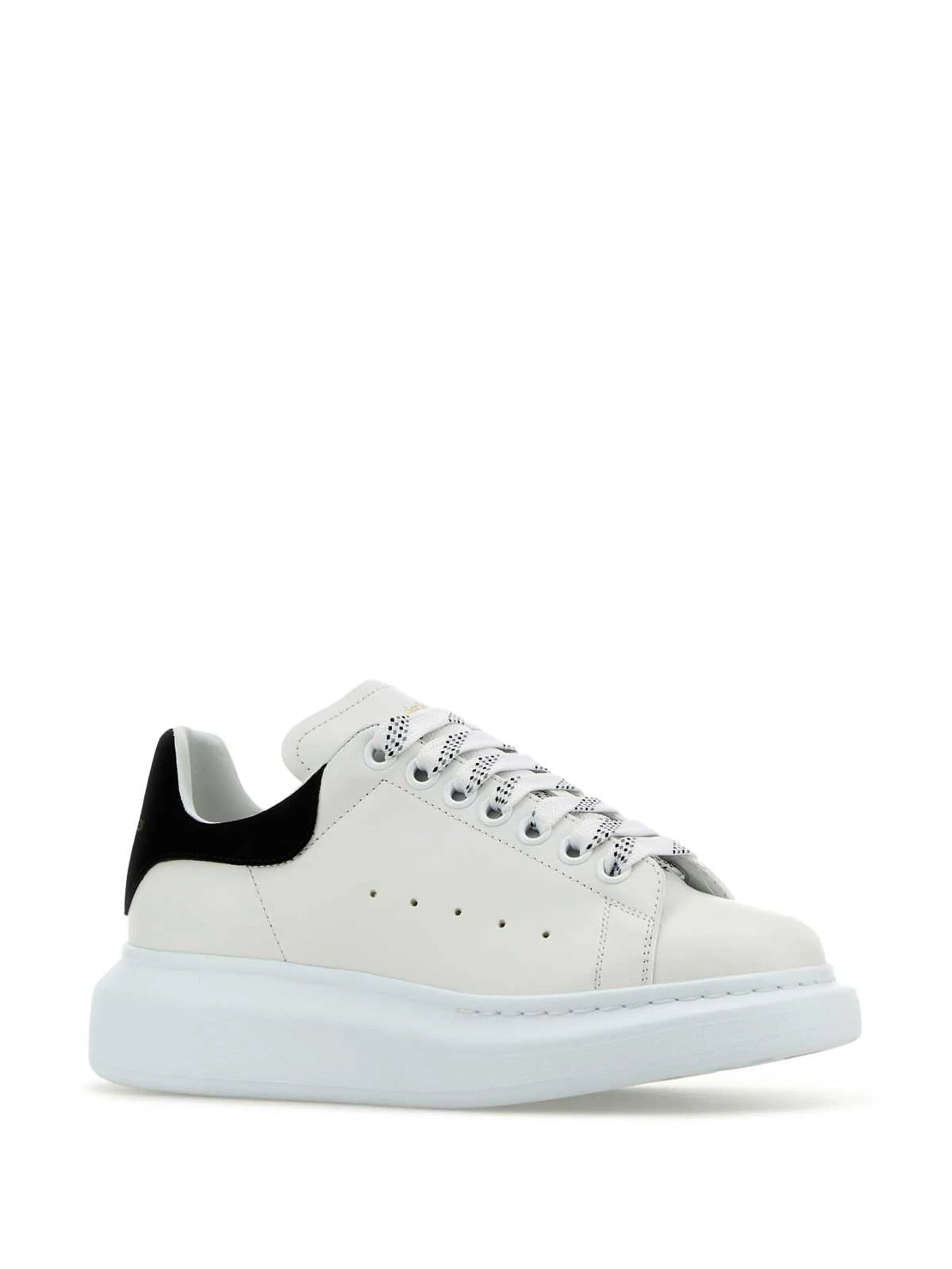 Oversized sneakers