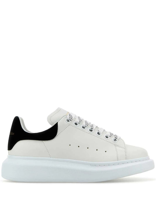 Oversized sneakers