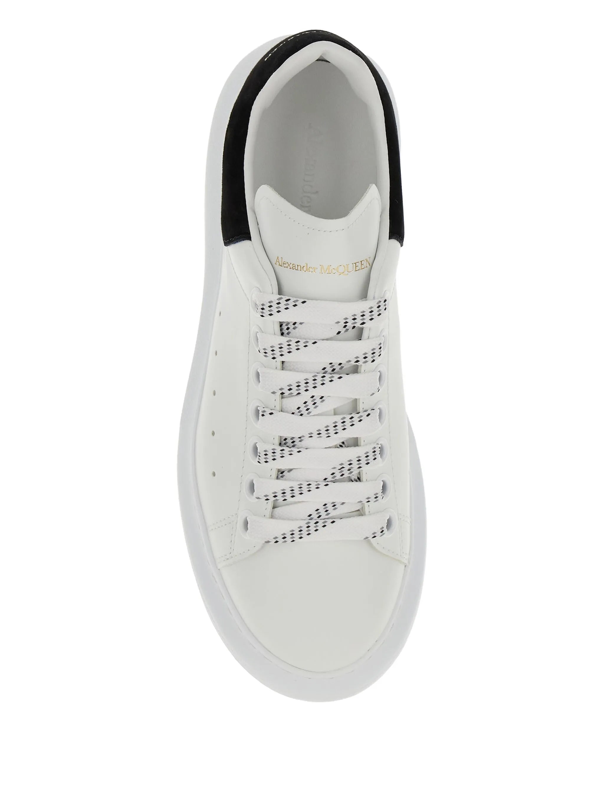 Oversized sneakers