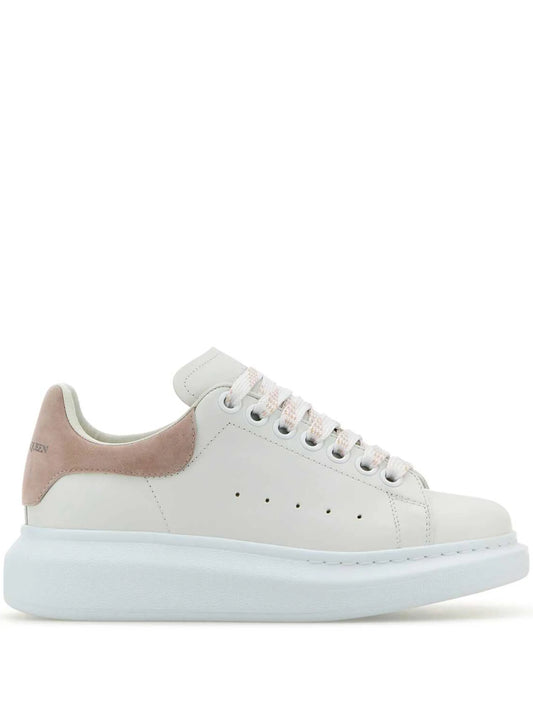 Oversized sneakers