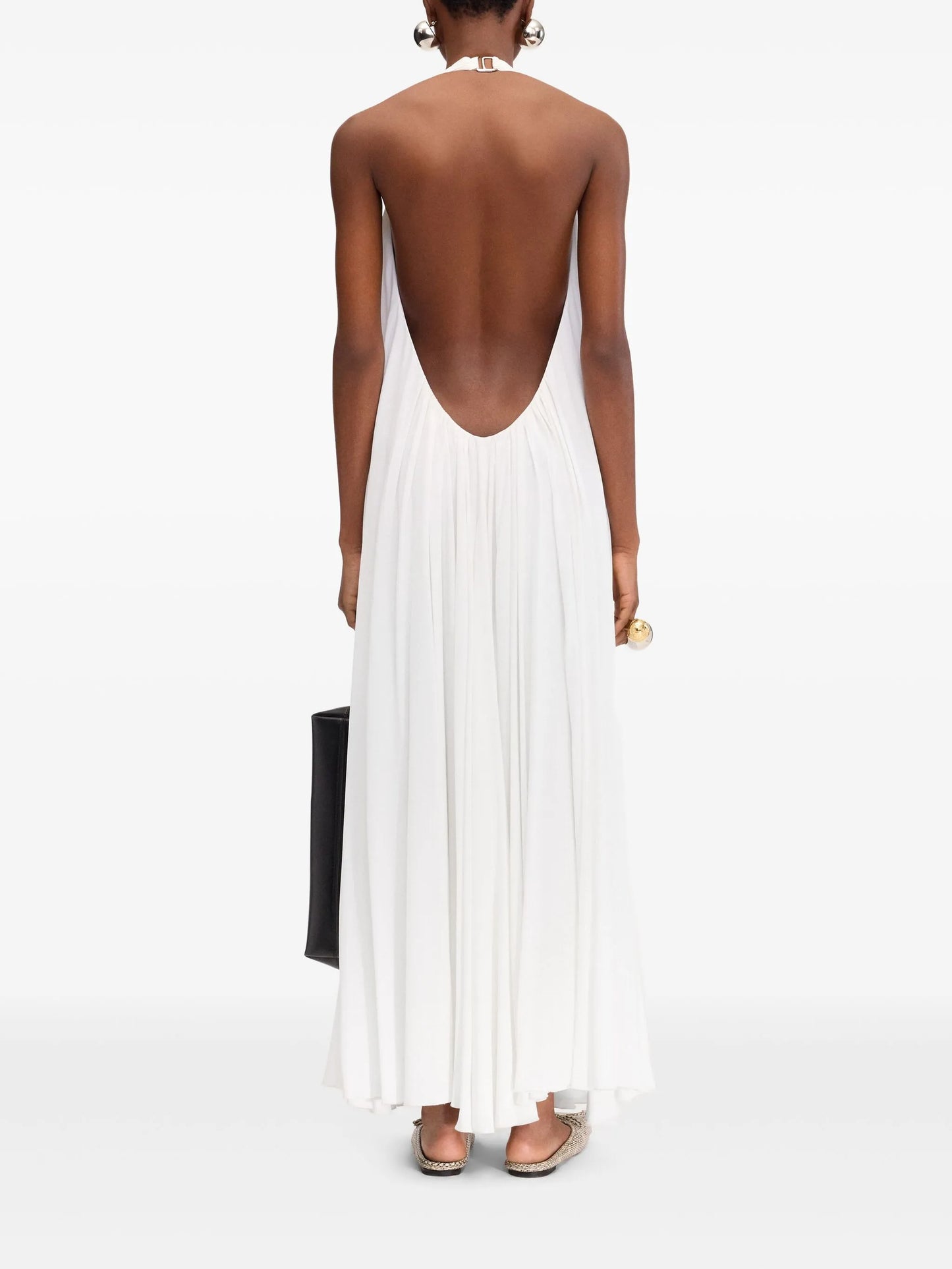 sleeveless dress