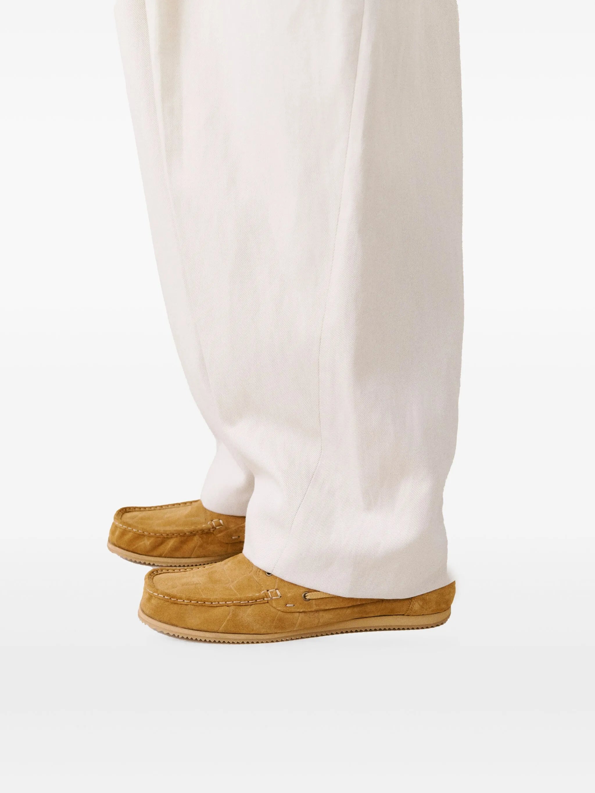 leather boat shoes
