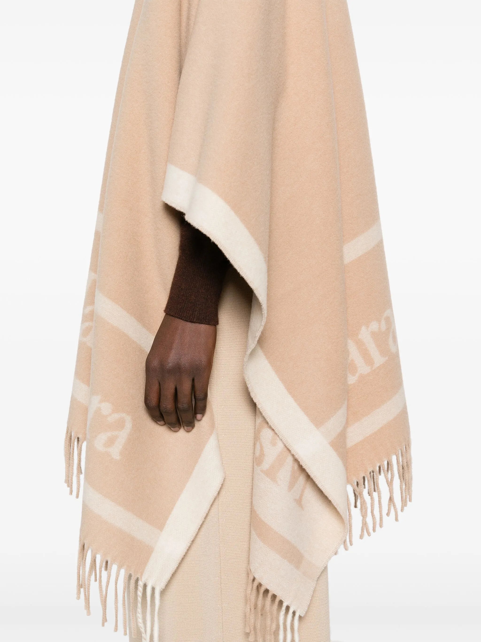 Hilde cape