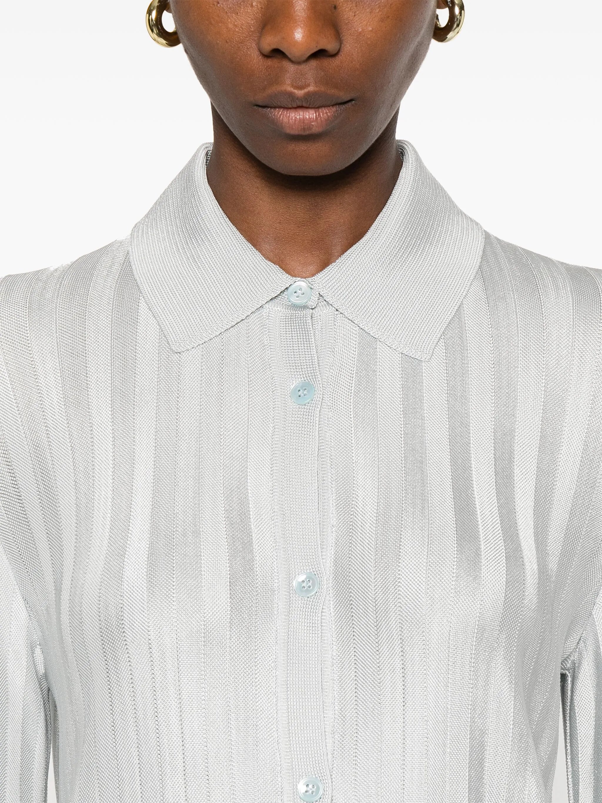 knitted shirt