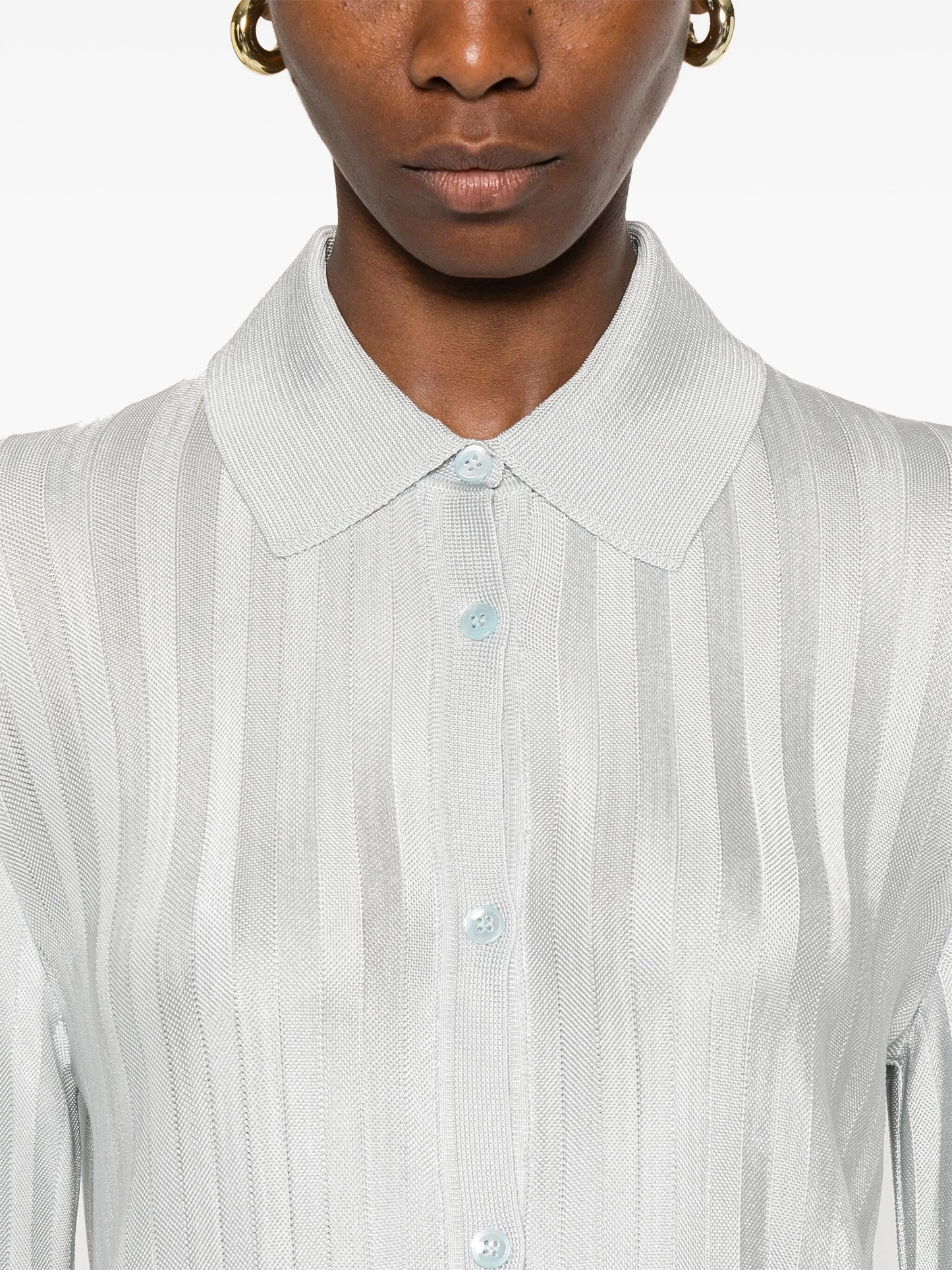 knitted shirt