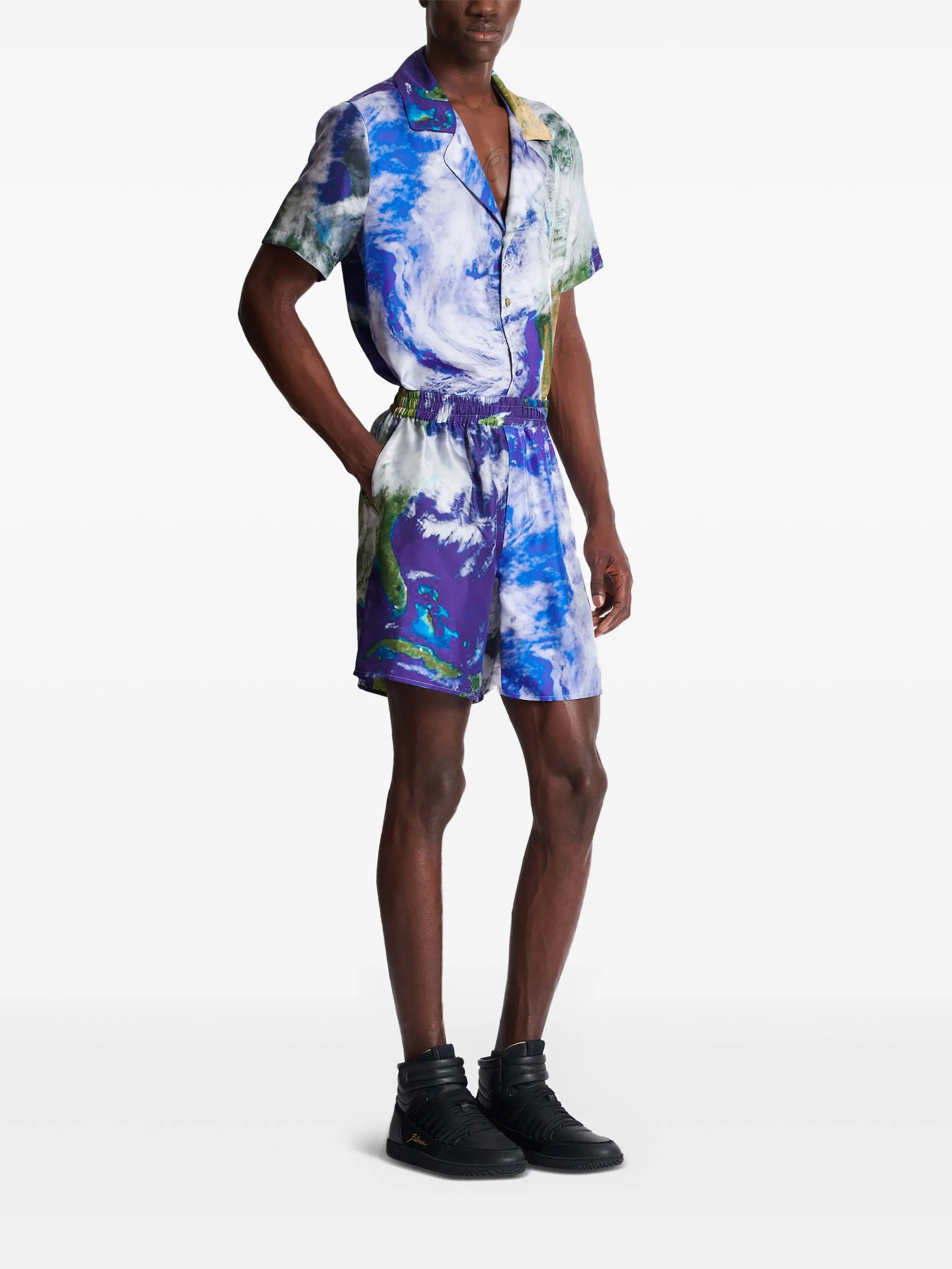 Earth-print shorts