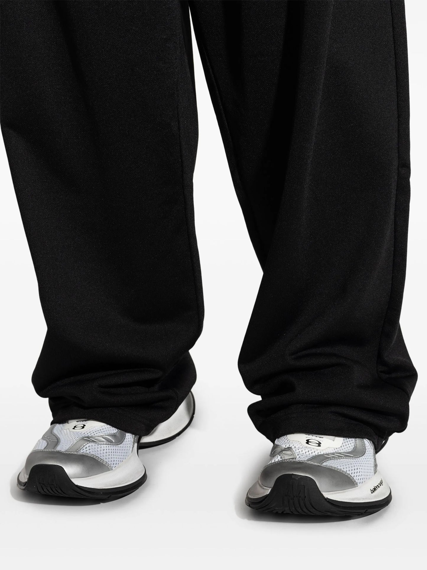 Circuit sneakers