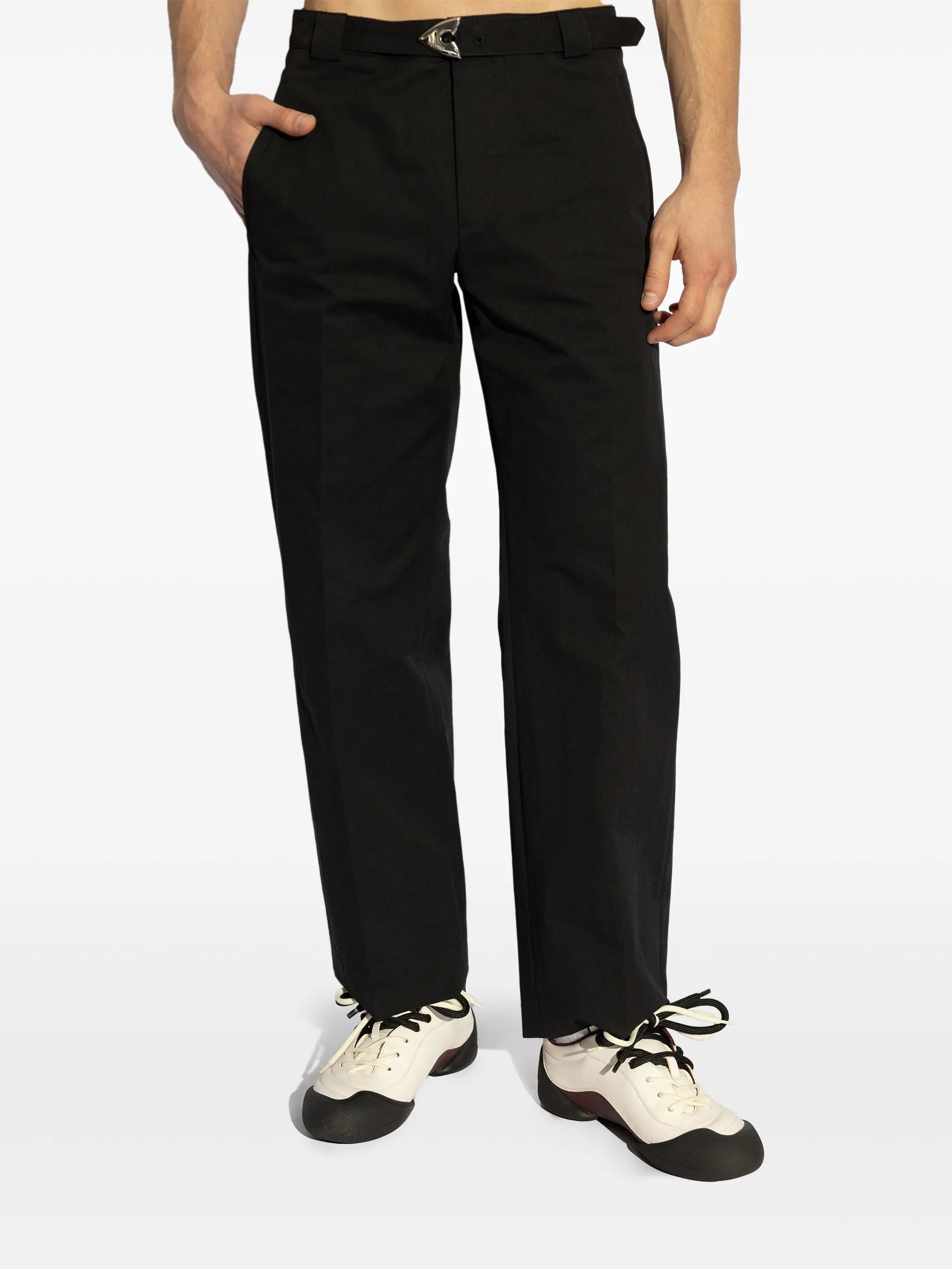 straight-leg tailored trousers