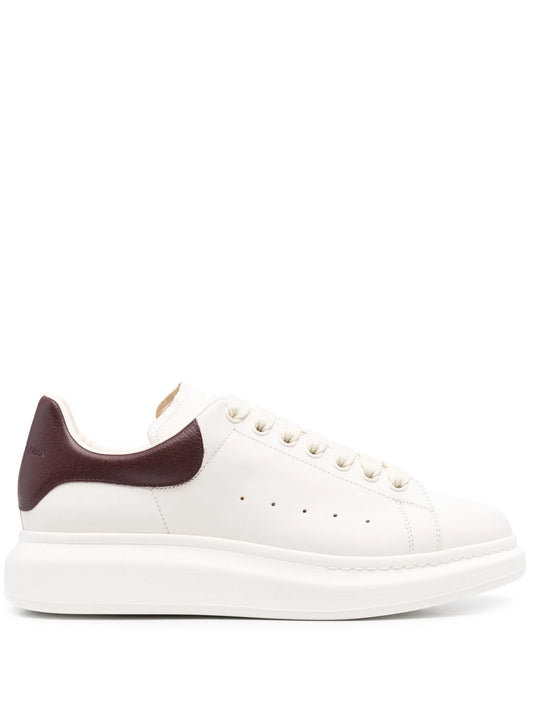 Oversized sneakers