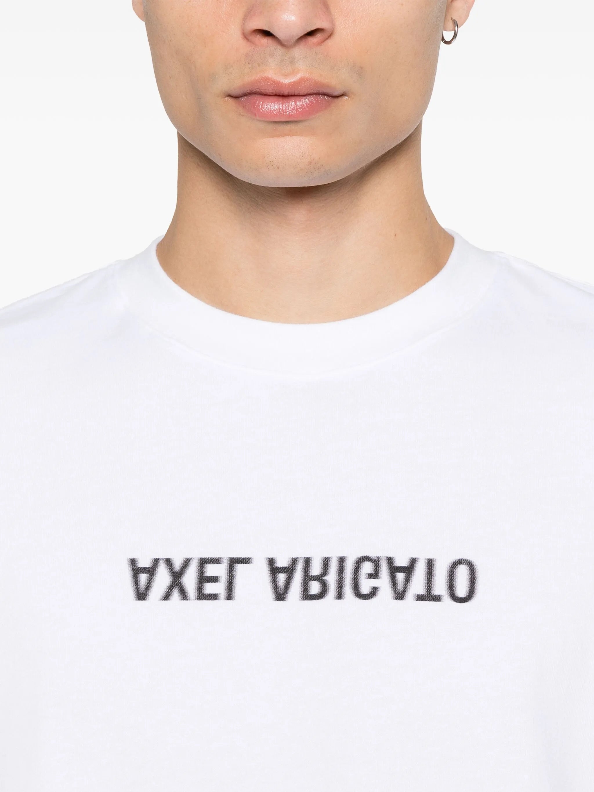 Distort T-shirt