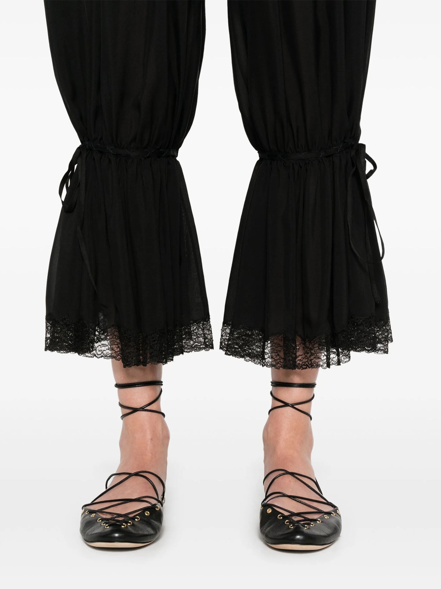 cinched cropped trousers