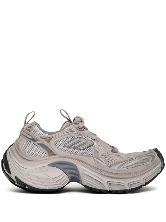 6XL sneakers