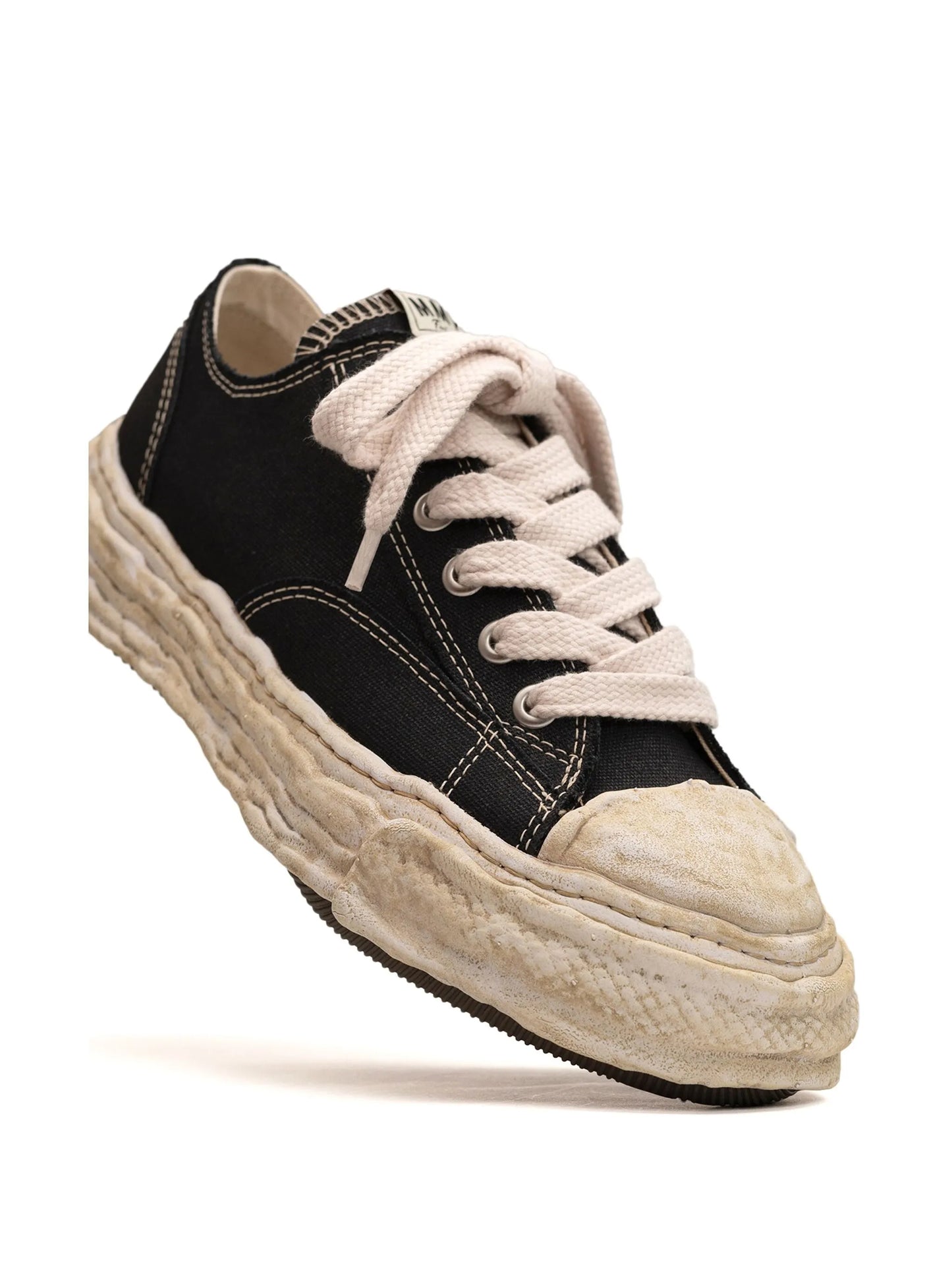Peterson23 sneakers