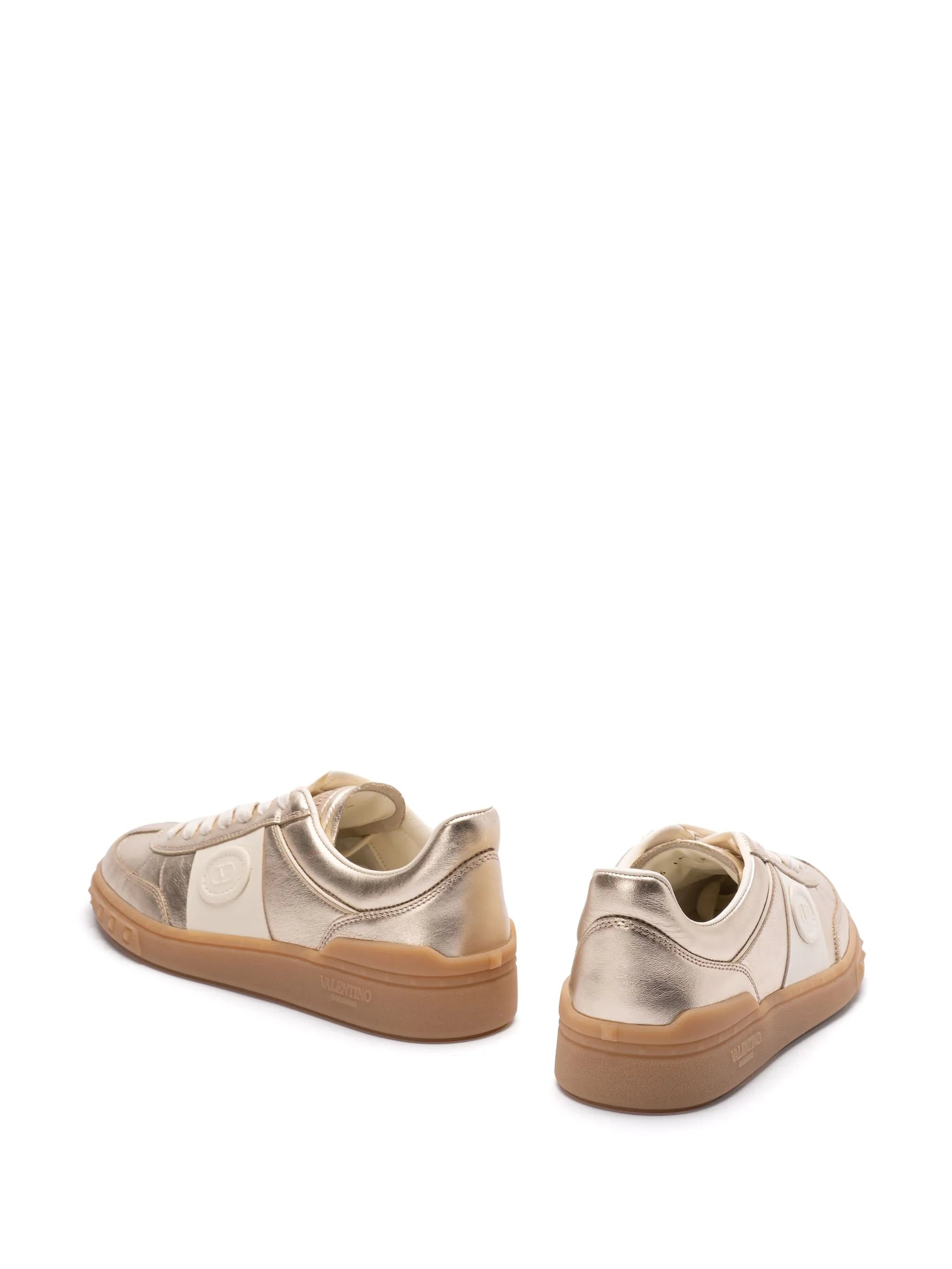 Upvillage sneakers