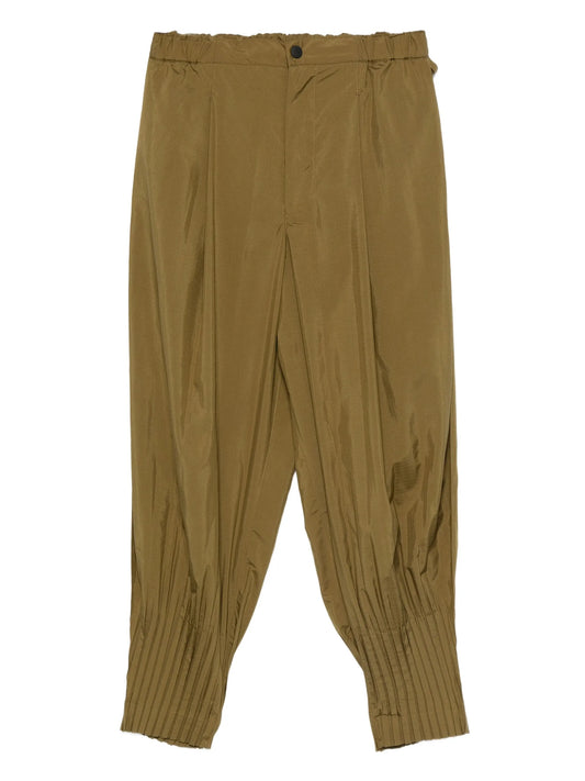 wide-leg trousers