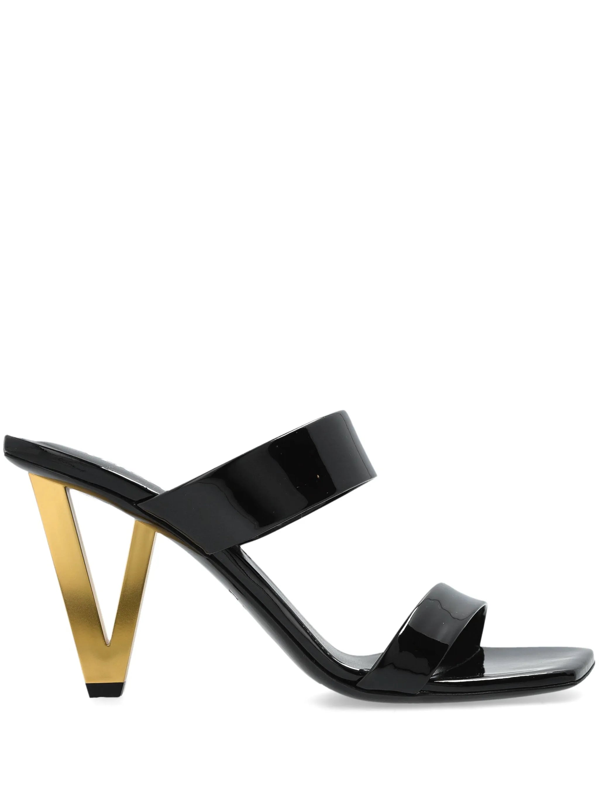 V2025 patent-leather sandals