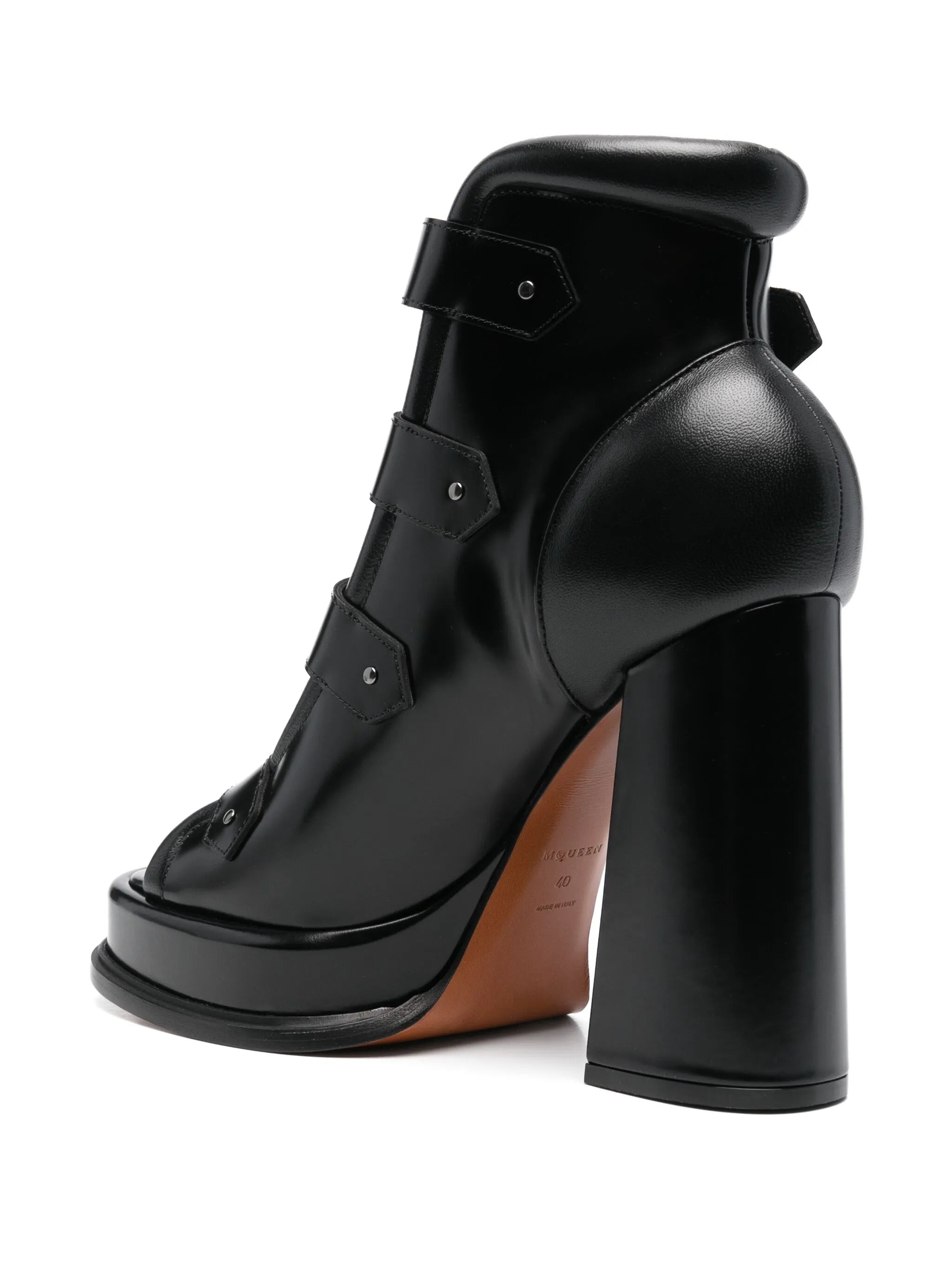 multi-buckle platform pumps