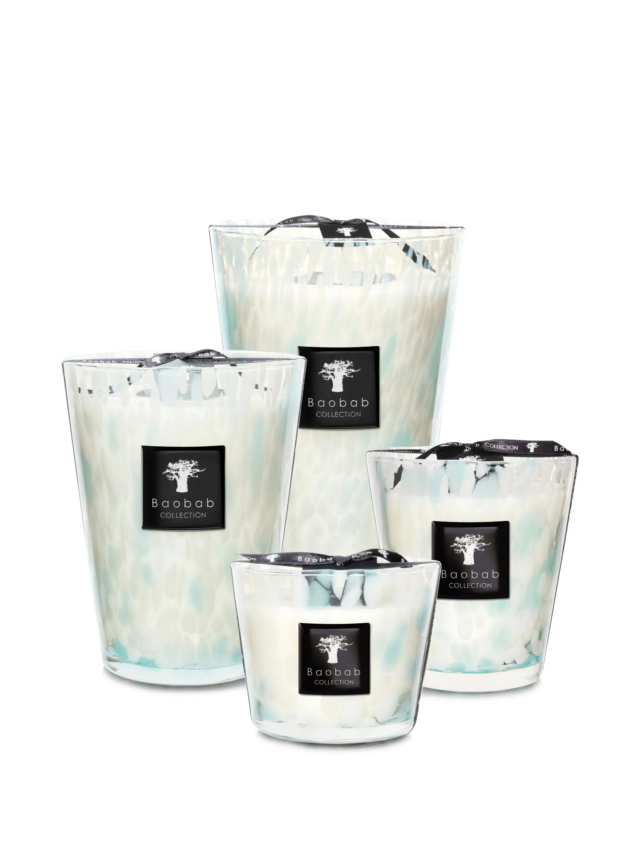 Sapphire Pearls Max 10 scented candle (130g)