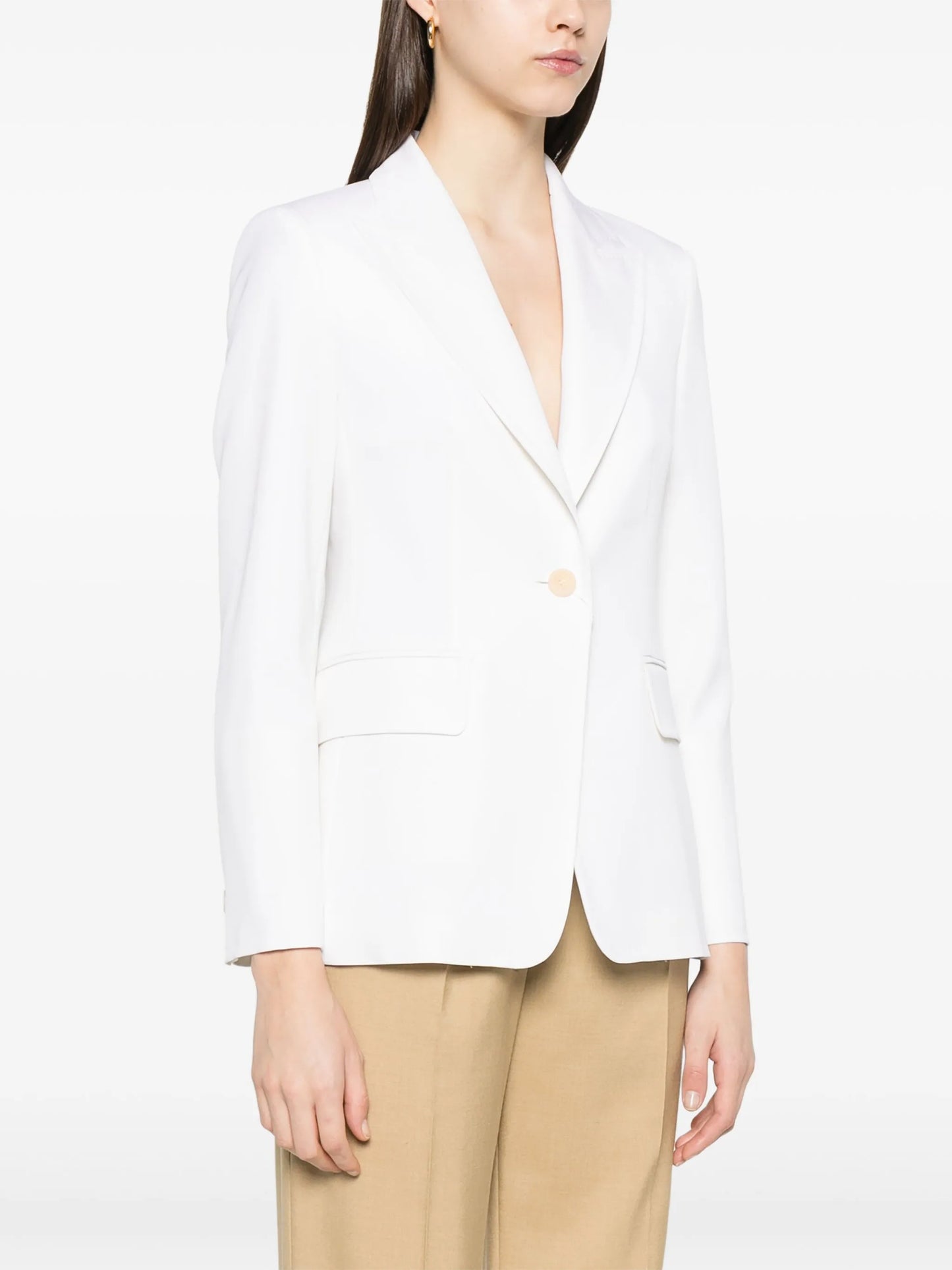 single-breasted blazer