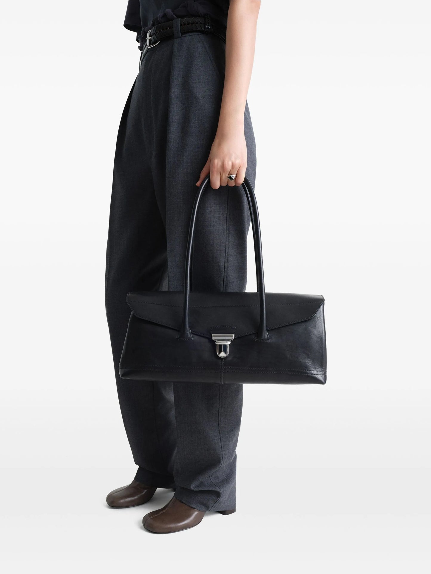 Gear handbag