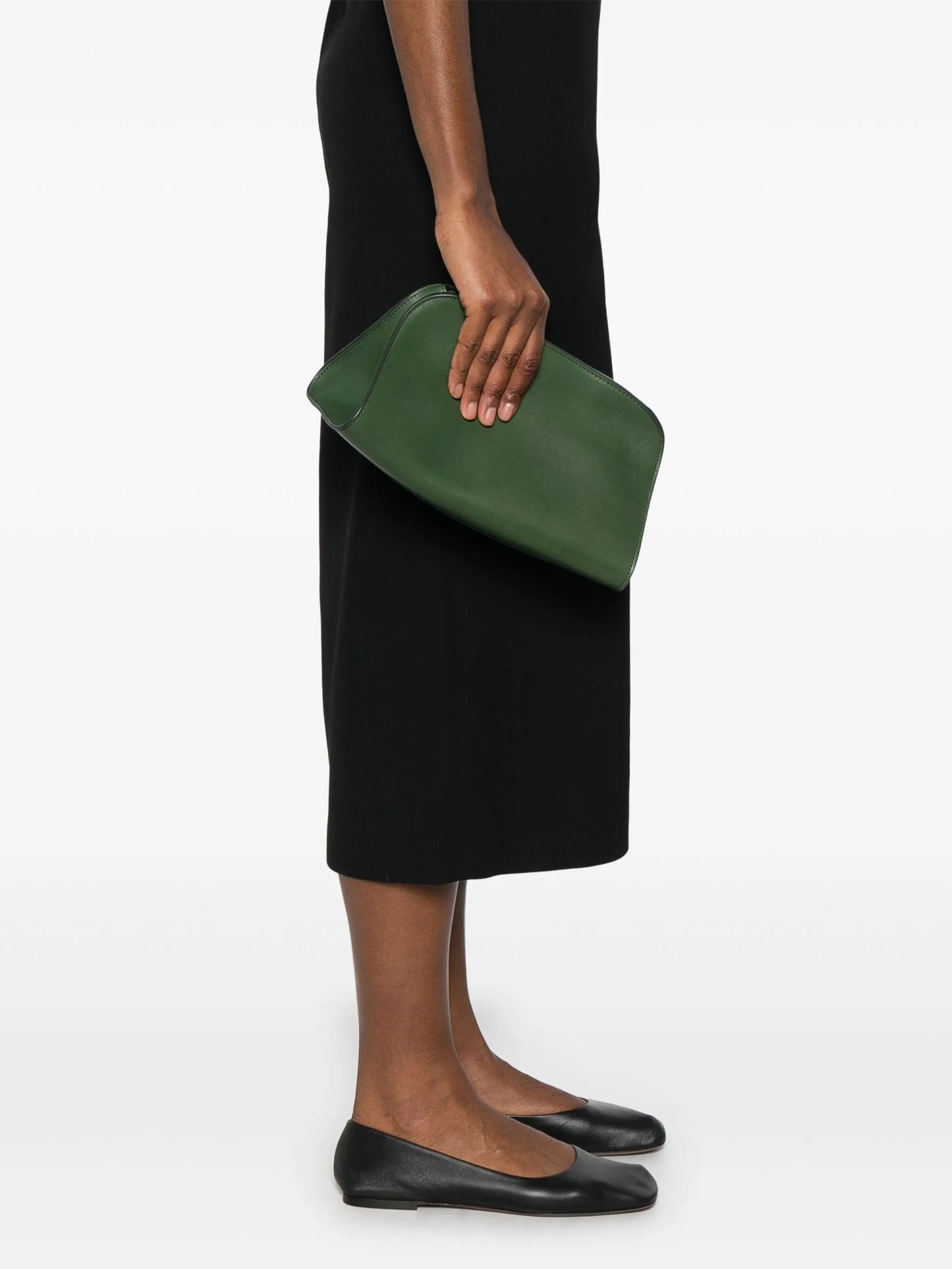Peggy clutch