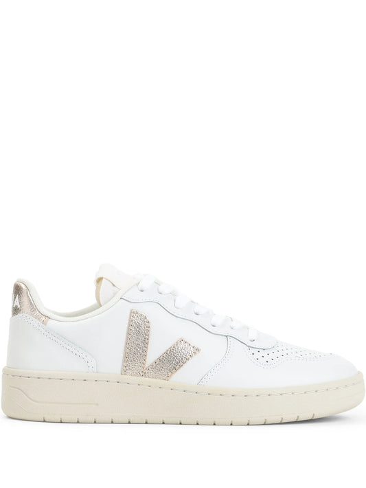V-10 sneakers