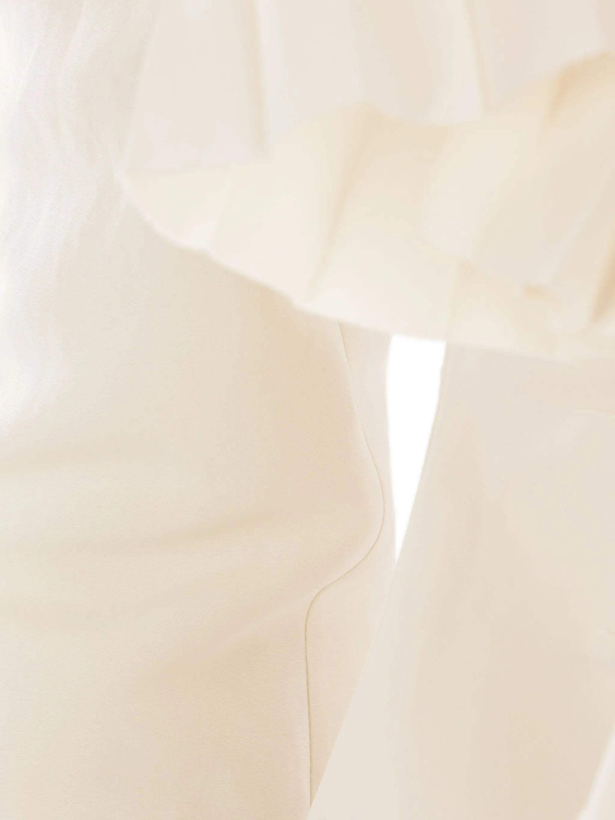 ruffle-detailing blouse