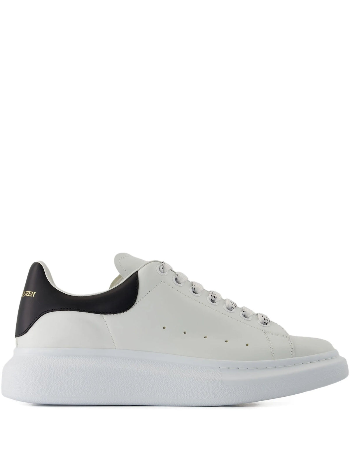 Oversized sneakers