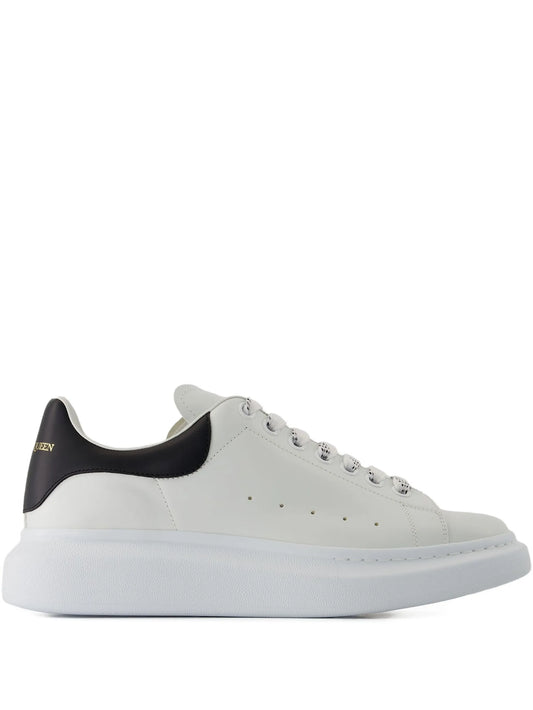 Oversized sneakers