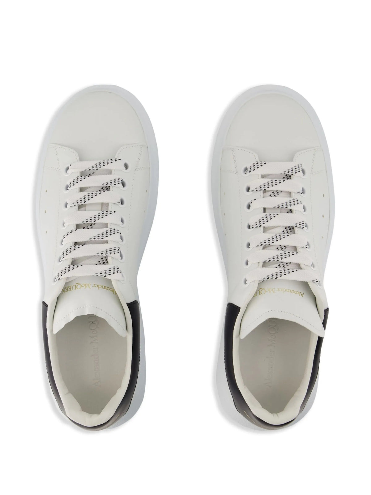Oversized sneakers