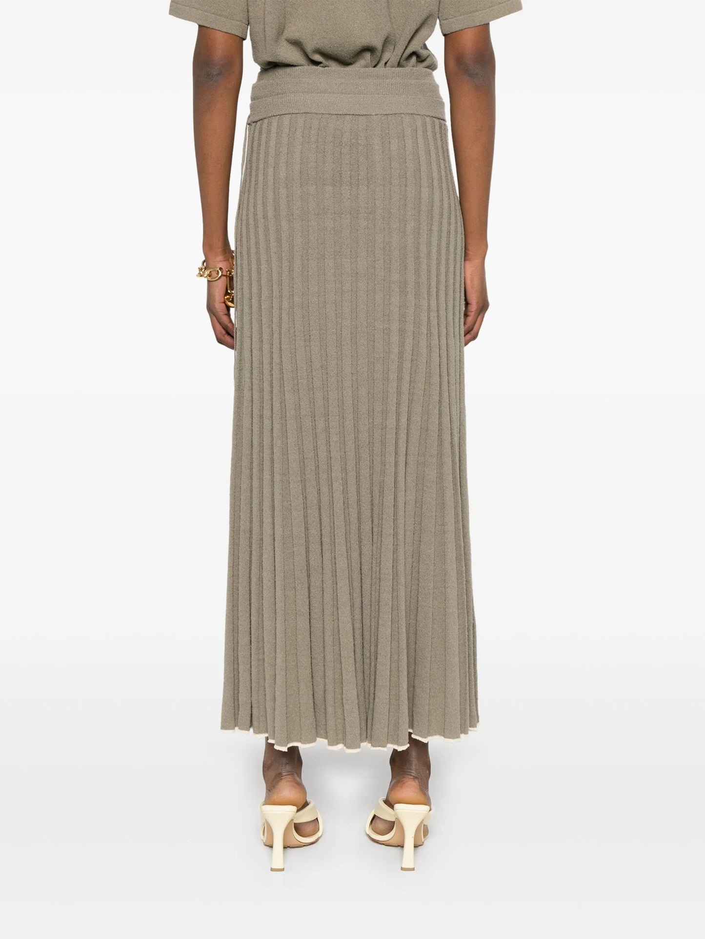 pleated maxi skirt