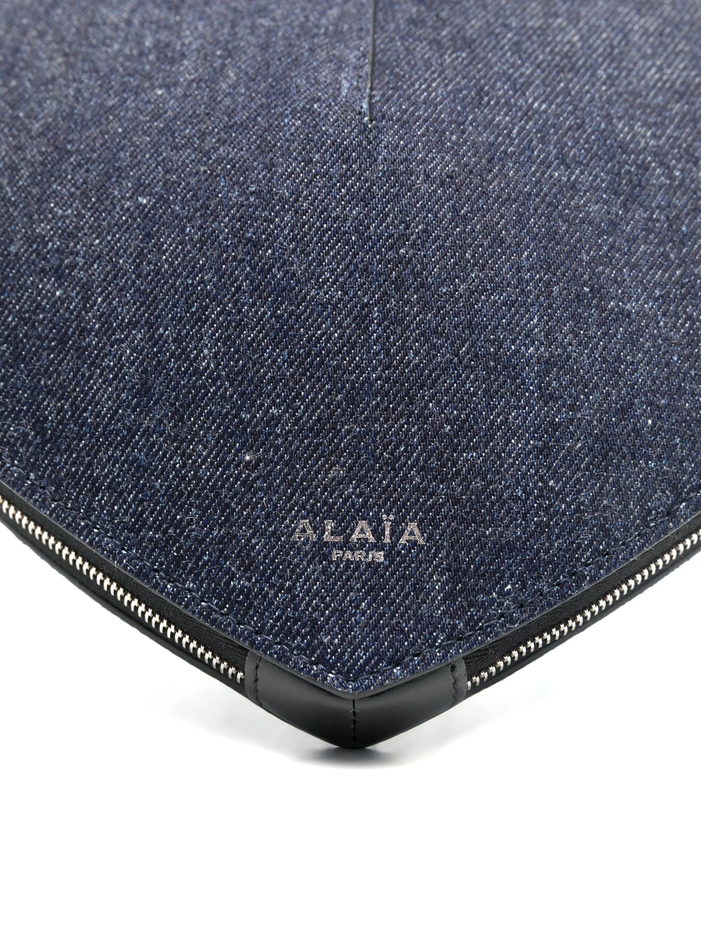 Le Cœur cross body bag