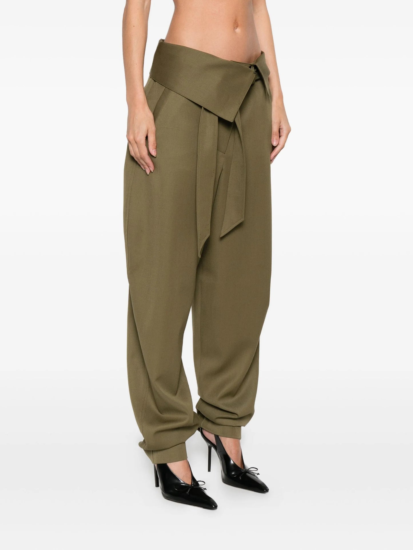 hight-waist tapered trousers