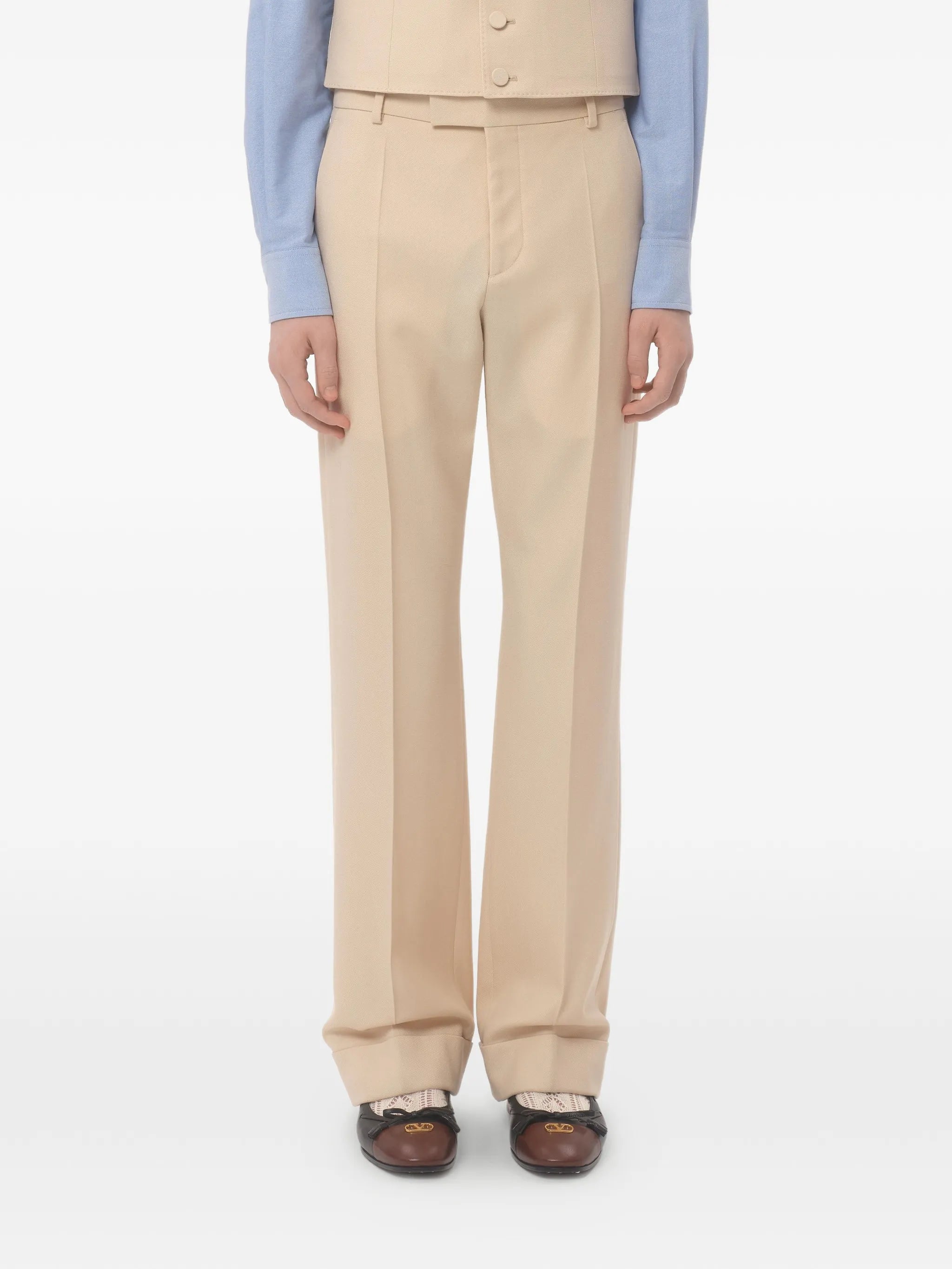 pleated trousers