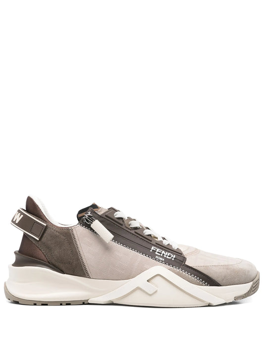 Flow sneakers