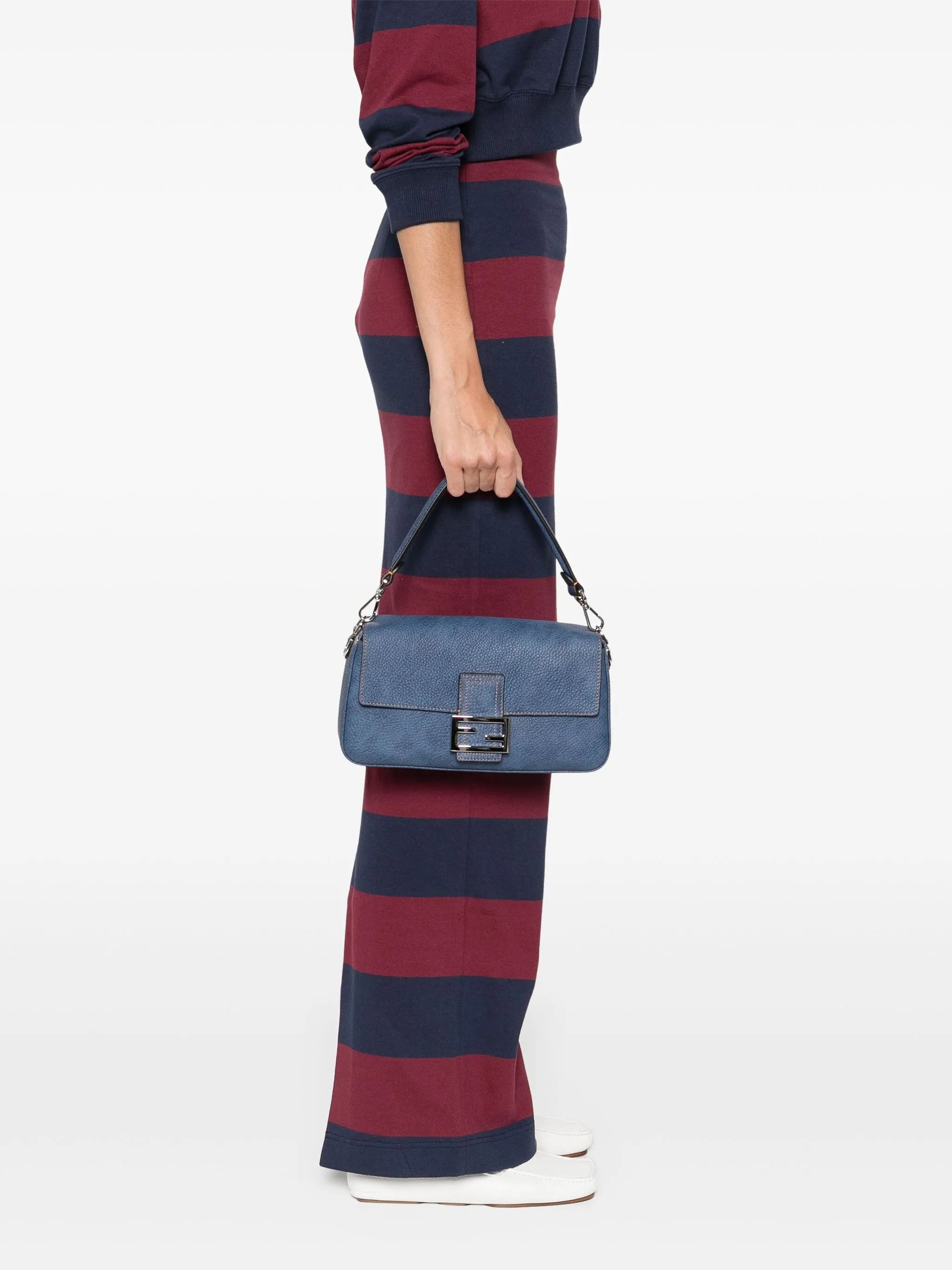 Baguette shoulder bag