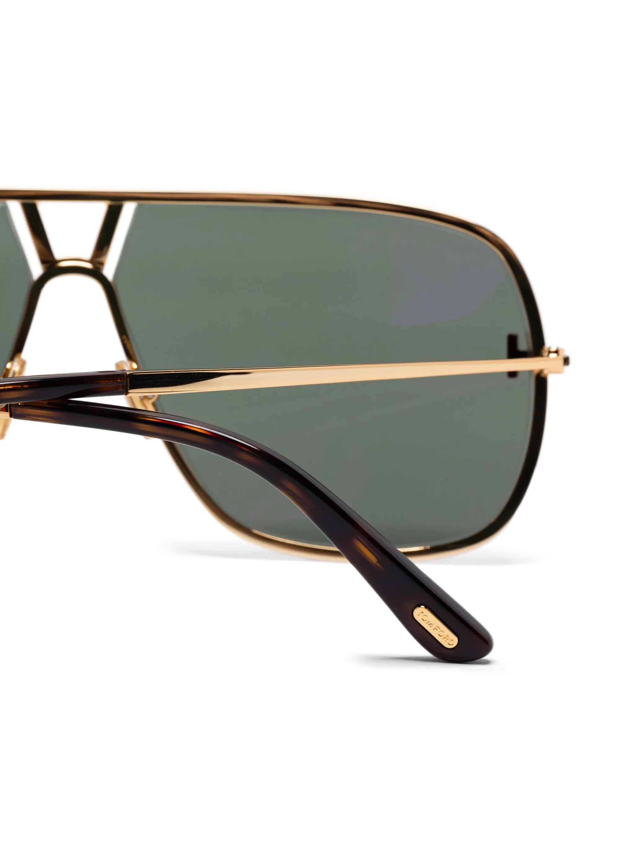 pilot-frame sunglasses