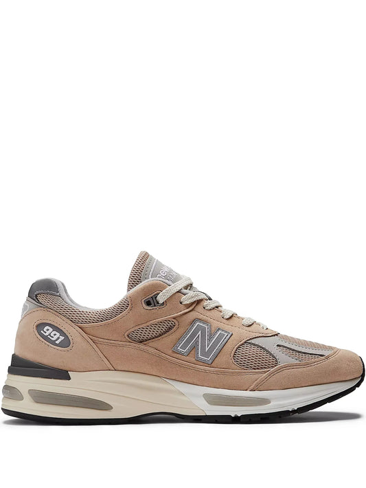 Made in UK U991V2 panelled sneakers
