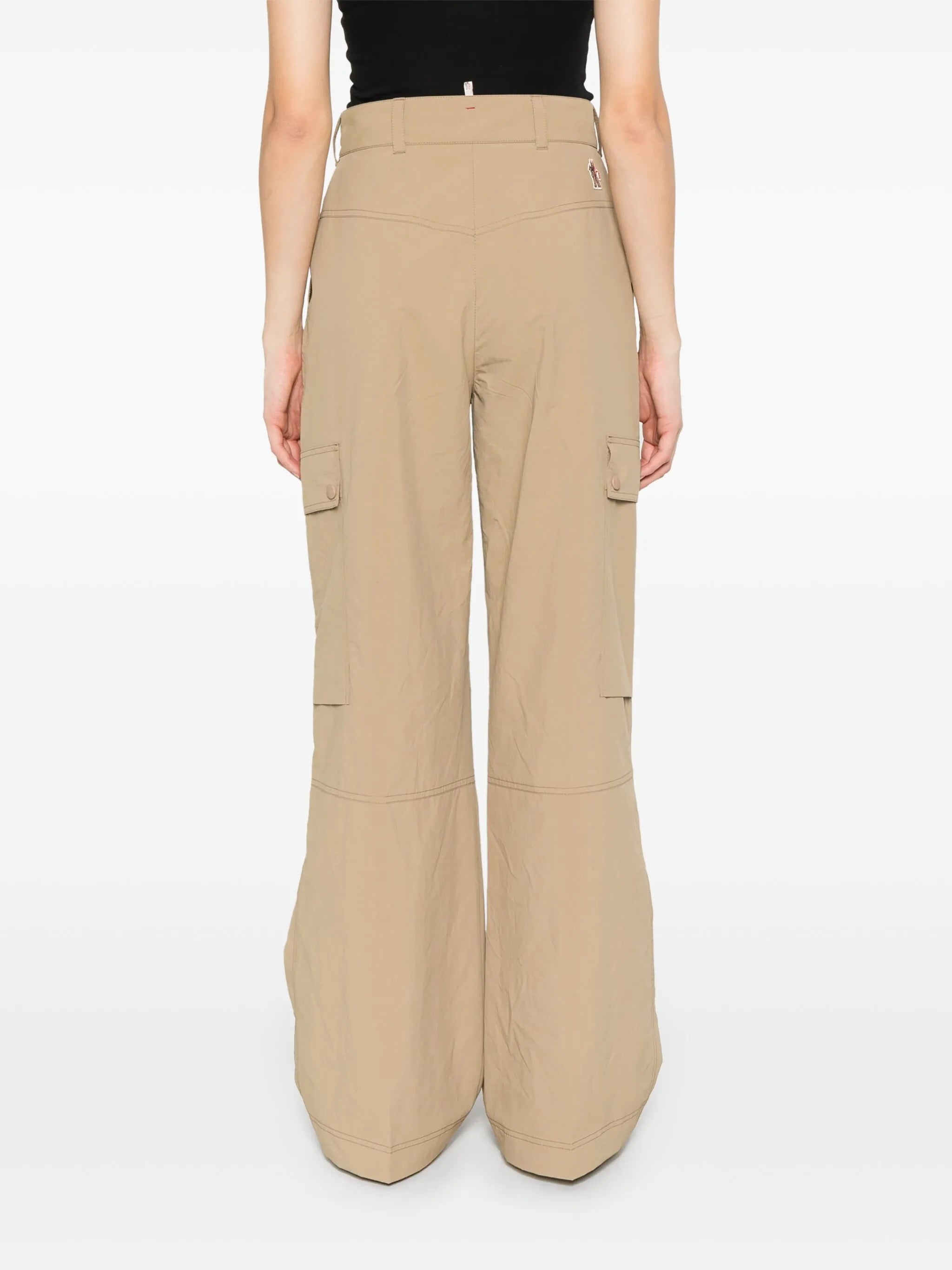 pleat-detail trousers