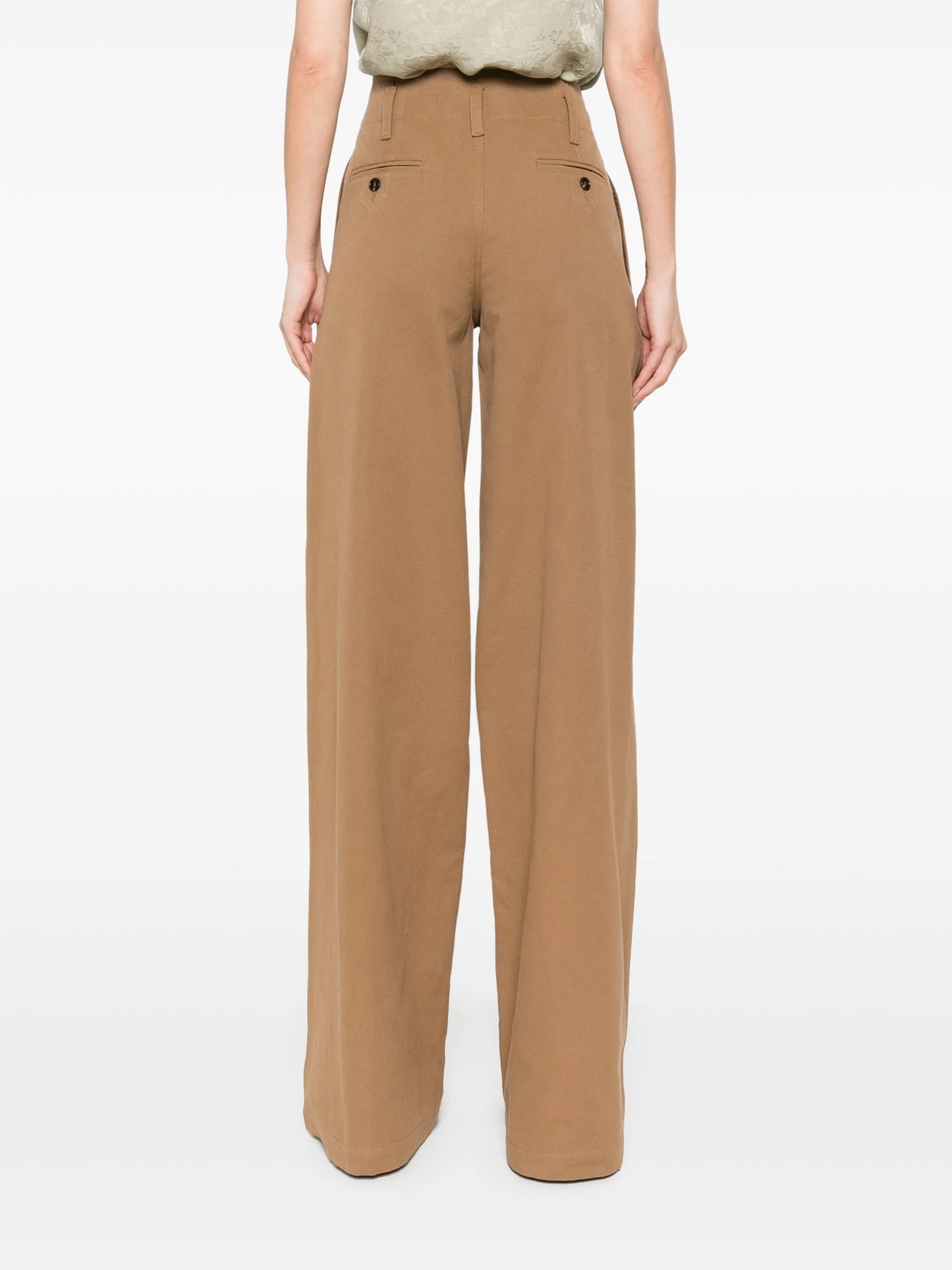 buttoned trousers