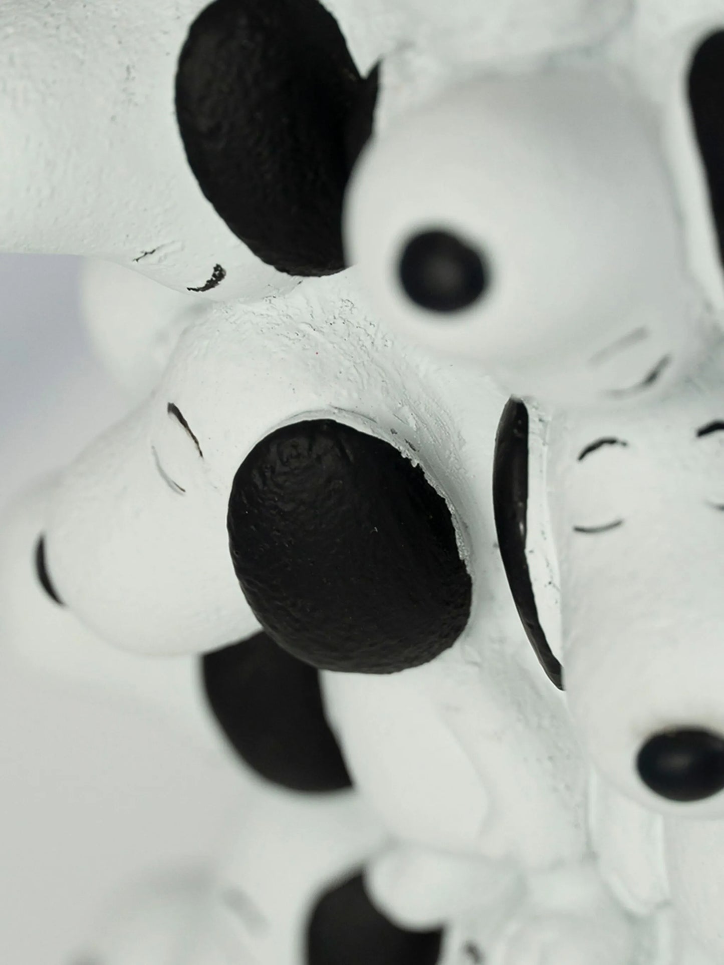 King Snoopy sculpture